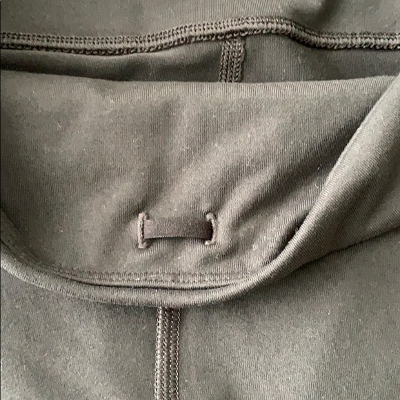 NWOT Knockout by Victoria’s Secret Leggings - Picture 4 of 8